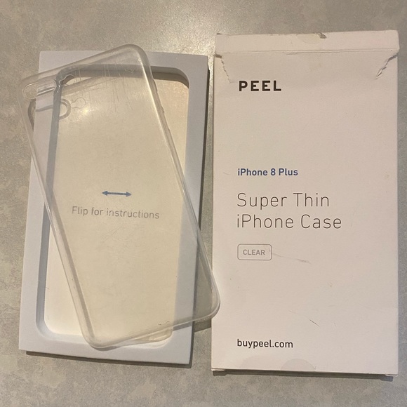 Peel I phone 8 plus phone case in clear. - Picture 1 of 1